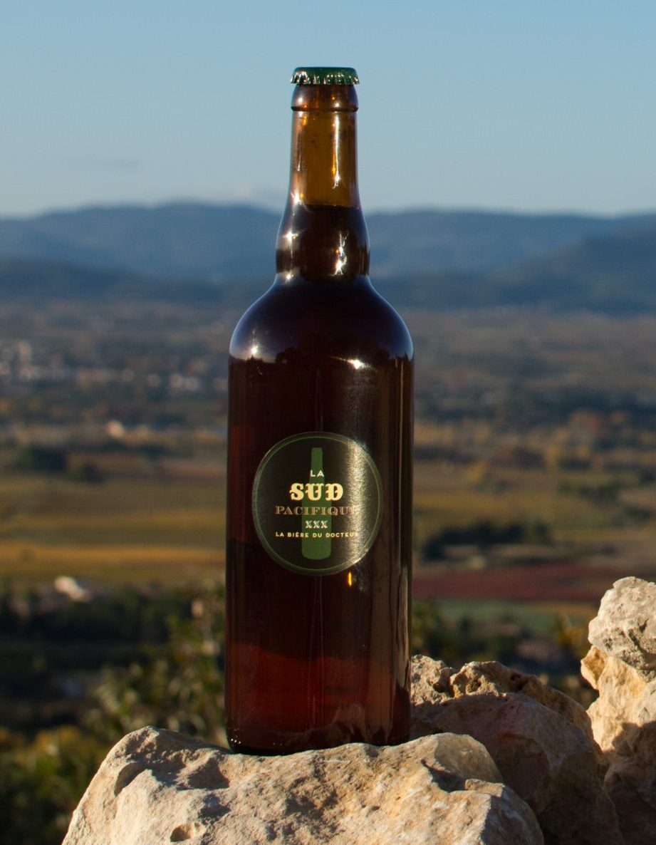 La sud pacifique devant les collines